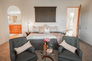 Grys Kamer - Single Room: Luxuriate in this premium room at